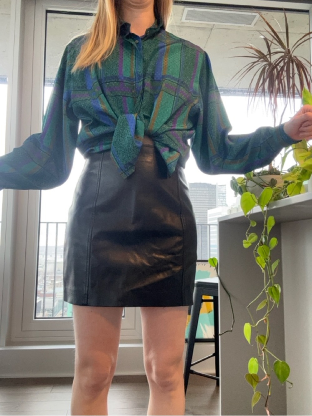 Vintage-Inspired Teal Plaid Long-Sleeve Blouse
